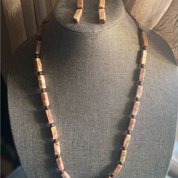 Red Vein Jasper Necklace & Earrings - Picture 1 of 4
